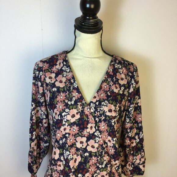 New! BCX Surplice Wrap Blouse Top S Woman's Blue Pink Floral 3/4 Tie Sleeve - Picture 4 of 16